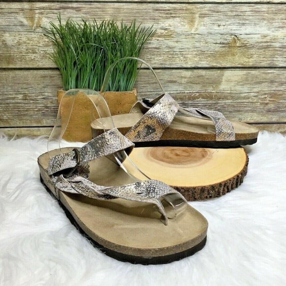 ladies mountain sole leather strap sandals